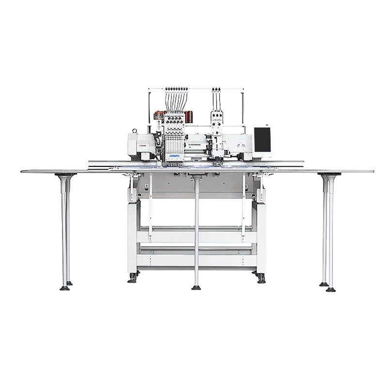 آلة التطريز الخاصة